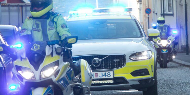 Tveir handteknir vegna andláts á Selfossi