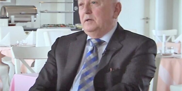 Ólaf­ur Lauf­dal er látinn