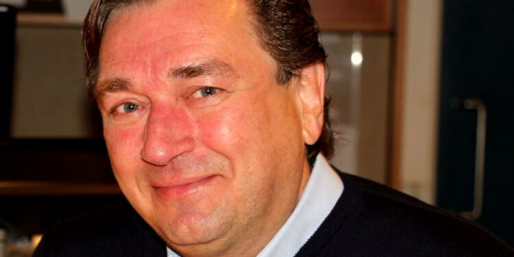 Íslandsbanki ætlar að hundsa kröfu Alþingis um birtingu starfslokasamnings