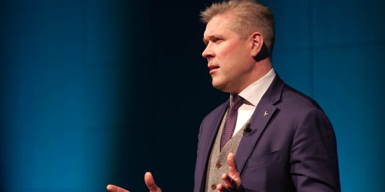 3.000 fleiri fjölskyldur fá barnabætur í nýju kerfi