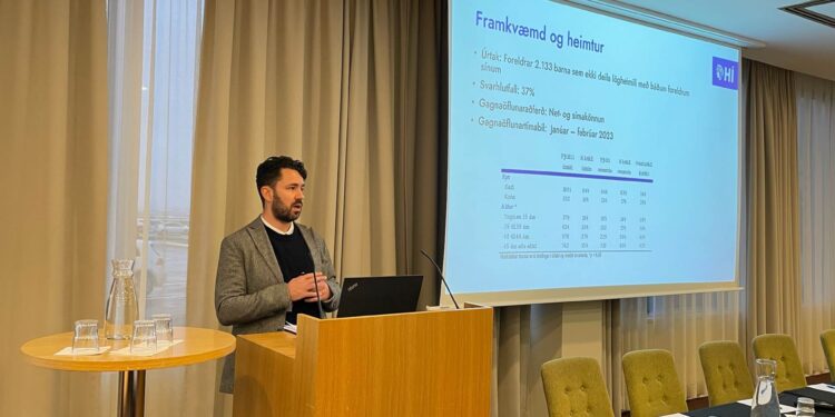 59% foreldra sem deila ekki lögheimili með barni sínu upplifa mismunun