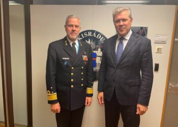 Ráðherra fundaði með formanni hermálanefnar NATO