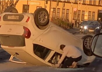 Bílvelta við Tjörnina