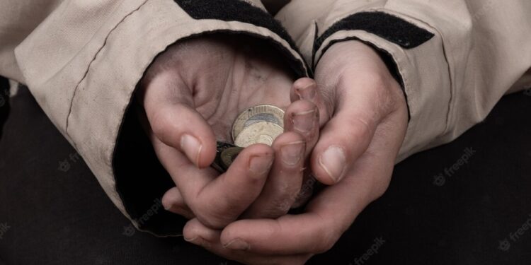 Þarf að lifa á 1.500 krónum út jólamánuðinn