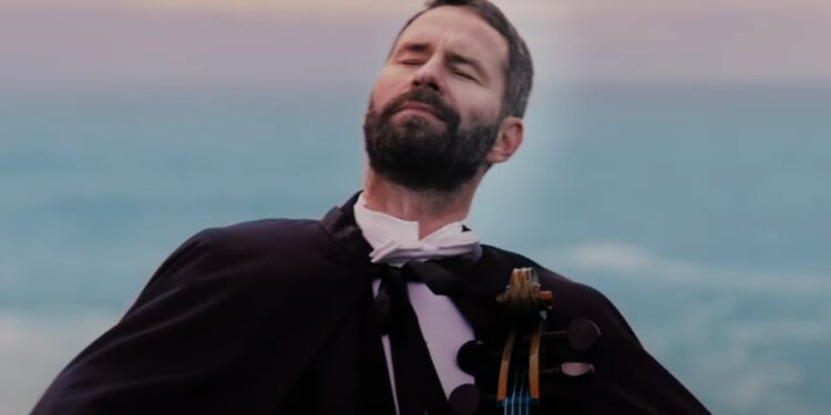 Fullt hús fór beint á toppinn