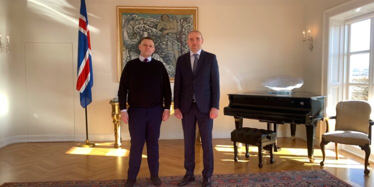 Svartar skýrslur – staða kvenna í fangelsum