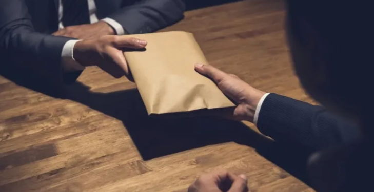 Telja að almenningur vanmeti spillingu á Íslandi