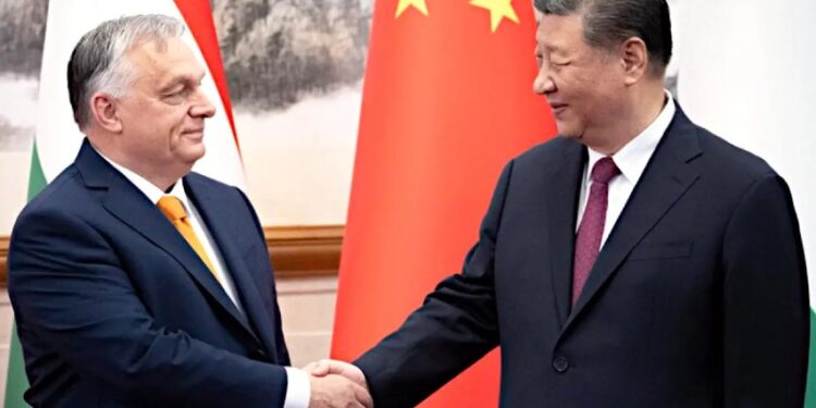 Vestrænir leiðtogar keppast um að fordæma friðarumleitanir Viktor Orbáns