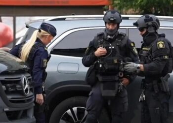 Um raunverulega sprengju var að ræða