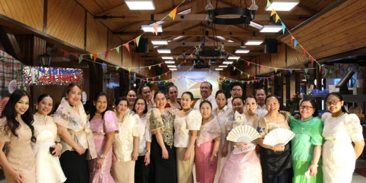 Vel heppnað filippseyskt matar- og skemmtikvöld hjá starfsmannafélagi Útgerðarfélags Akureyringa