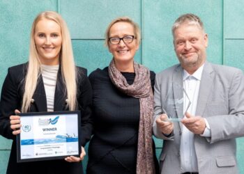 Samherji hl‎ýtur Íslensku sjávarútvegsverðlaunin