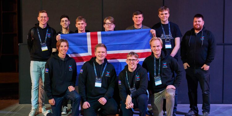 Hakkarar Íslands keppa