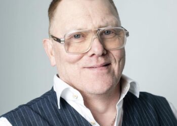 Forsetinn hvattur til að stöðva hvalveiðar