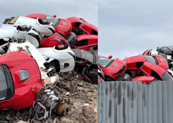 Ónotaðir rafbílar hrúgast upp í bílakirkjugarði