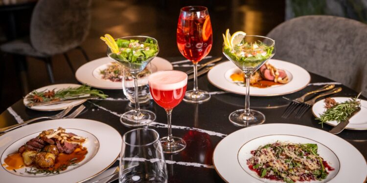 Hátíðarstemning á veitingastaðnum Hjá Jóni restaurant, við Austurvöll