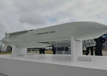 Breskum flugskeytum varpað á Rússland