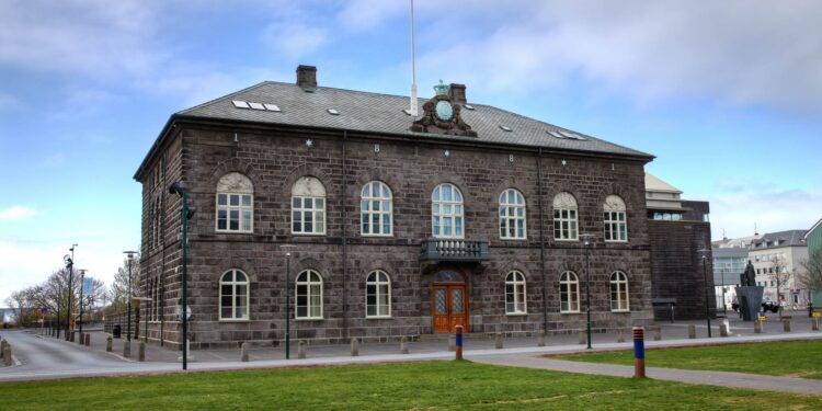 Utankjörfundaratkvæðagreiðslur á Kanaríeyjum og Torrevieja