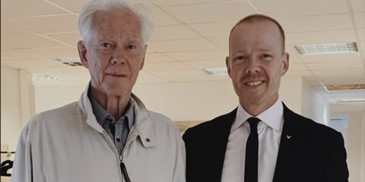 Arnar Þór kveður Ellert B. Schram, föður sinn