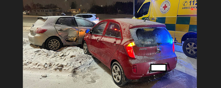 Fjórtán vegfarendur slösuðust