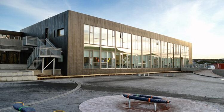 Mikilvægi þess að halda kristnum gildum við kennslu í grunnskólum á Íslandi