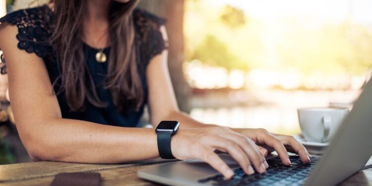 Tekinn af lífi á netinu og ranglega sakaður um alvarleg kynferðisbrot