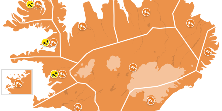 Stormur, rok og ofsaveður – Lægðin er á hraðri leið að landinu
