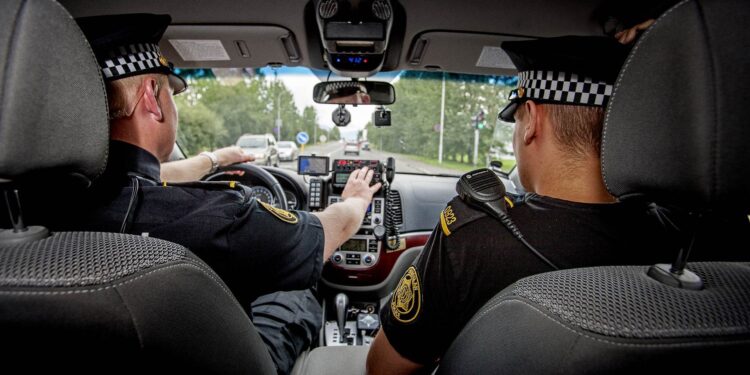 Ný nefnd um eftirlit með störfum lögreglu