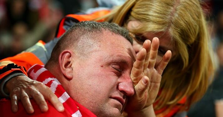 Tapsár Liverpool aðdáandi tilkynntur til lögreglu