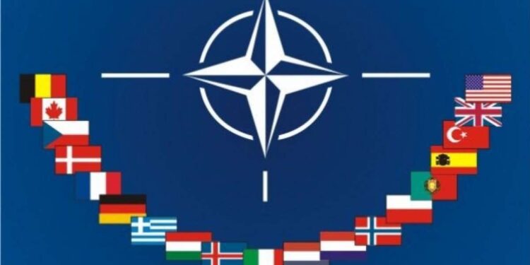 Rússar segjast hafa 30 yfirmenn NATO í herkví