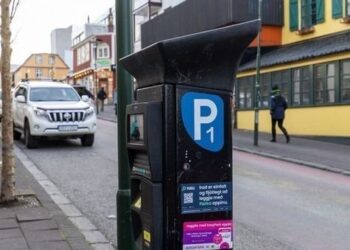 Fyrirtæki í bílastæðaþjónustu sektuð fyrir slæma viðskiptahætti