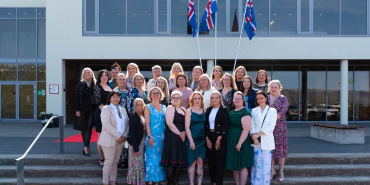 Útskrift 30 sjúkraliða úr diplómanámi á sviði öldrunar- heimahjúkrunar og samfélagsgeðhjúkrunar