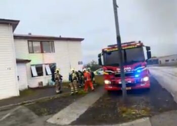 Eldur í íbúðarhúsi á Ásbrú – grunur um íkveikju