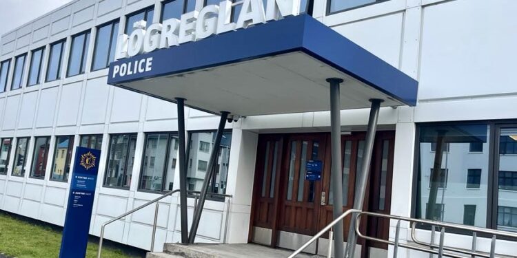 Mannslát – kona í gæsluvarðhaldi