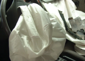 Ítreka innköllun á lífshættulegum loftpúðum í bílum