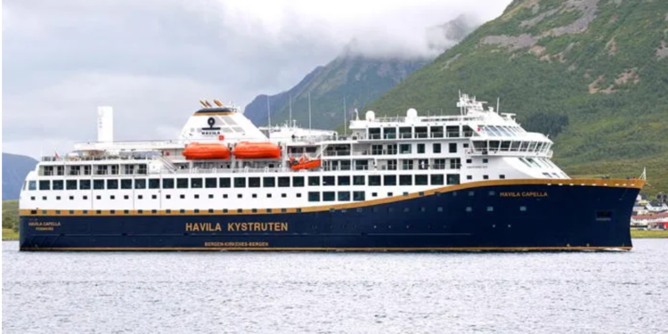 Rafbílar bannaðir um borð í bílaferju