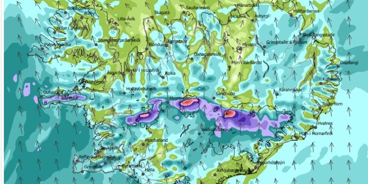 Sunnan strekkingur víða um land