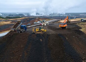 Ráðherra samþykkir hækkun varnargarða við Grindavík