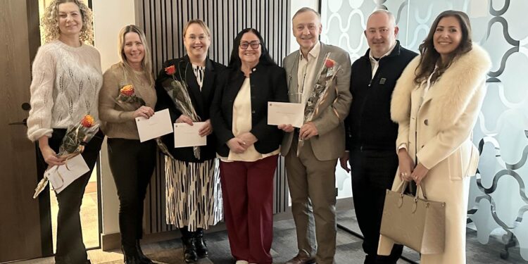 Kvennaathvarf fær 30.000.000 kr. en karlaathvarf 3.500.000 kr.