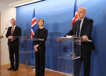 Ríkisstjórnin kynnir nýja samgönguáætlun og stofnun innviðafélags