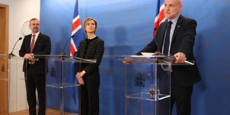 Ríkisstjórnin kynnir nýja samgönguáætlun og stofnun innviðafélags