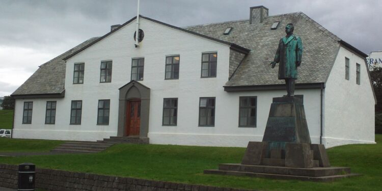 Jafn­réttis­brot ís­lenskra stjórn­valda