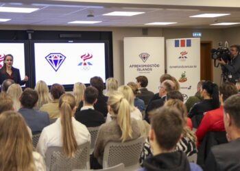 Okkar fremsta afreksíþróttafólk komið á laun