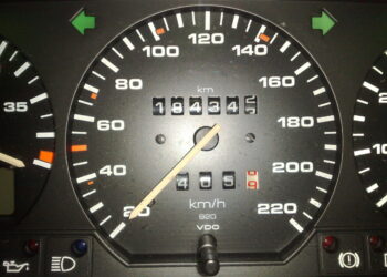 Kílómetragjaldið er stjórntæki, frelsisskerðing og kerfisbundin kúgun almennings