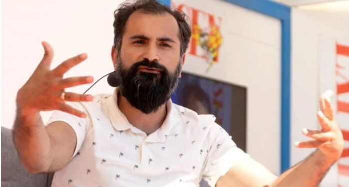 „Stjórnmálamenn fremja þjóðarmorð í Svíþjóð“