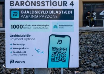 Hættið að rukka van­greiðslu­gjald!