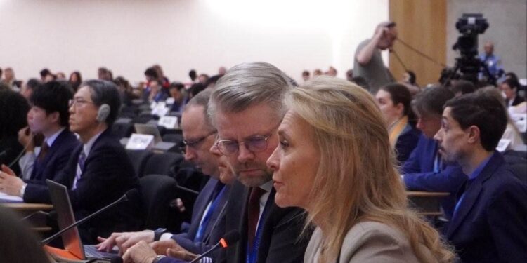 Harðorð ályktun um ofbeldi gegn mótmælendum í Íran samþykkt í mannréttindaráðinu