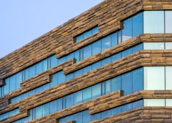 Hagnaður Landsbankans nam 38,0 milljörðum króna eftir skatta og 37,5 milljarðar árið áður