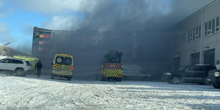 Stórbruni í Hafnarfirði