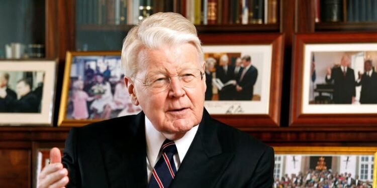 Setja pólitíska hagsmuni sína í fyrsta sæti